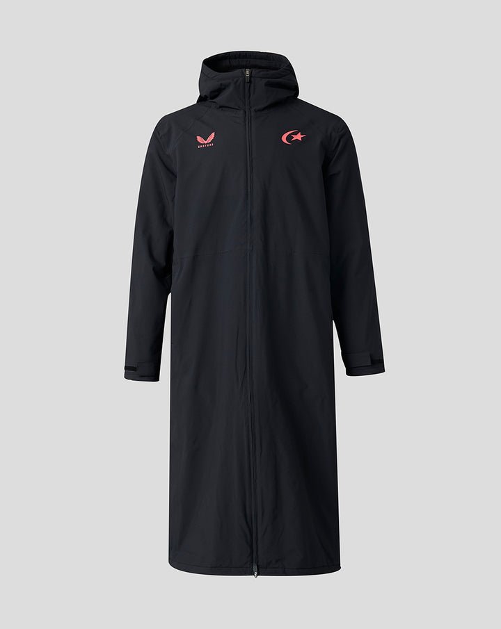 Front view of black Saracens Training Thermal Robe with hood full zip and pink crest branding
