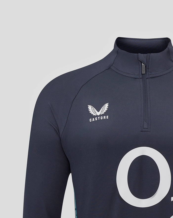 Close-up of front of the midlayer showing Castore logo on the chest and a large O2 graphic on the center body