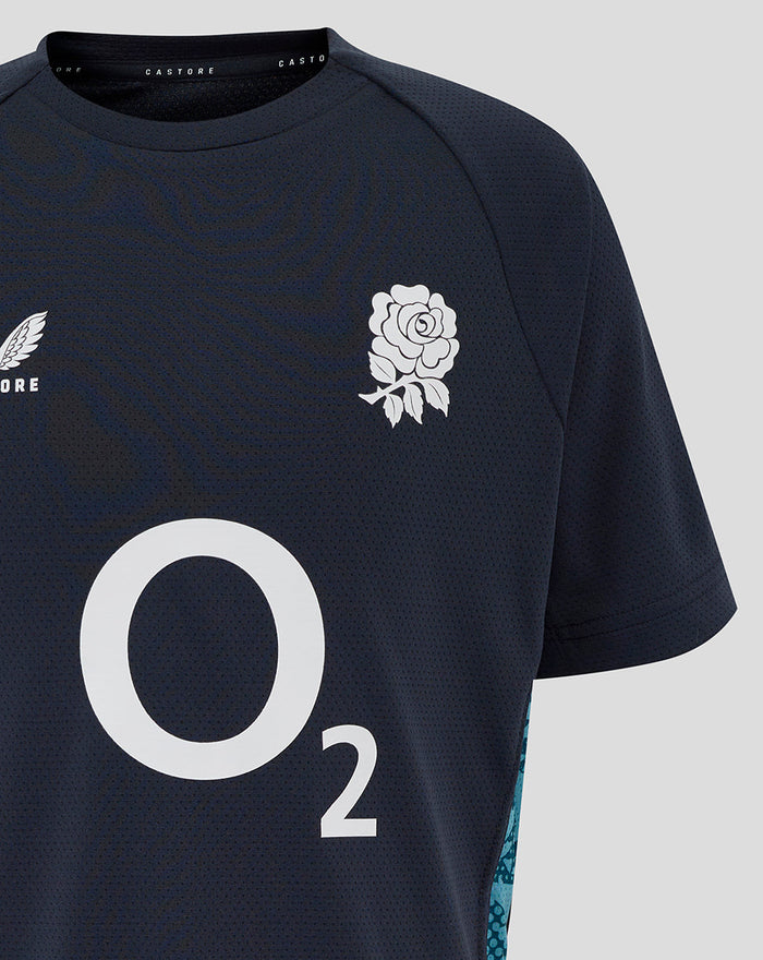 Front view of Junior England Rugby 25/26 Performance Short Sleeve T Shirt in Inkwell navy with rose crest left chest O2 logo center and Castore right chest