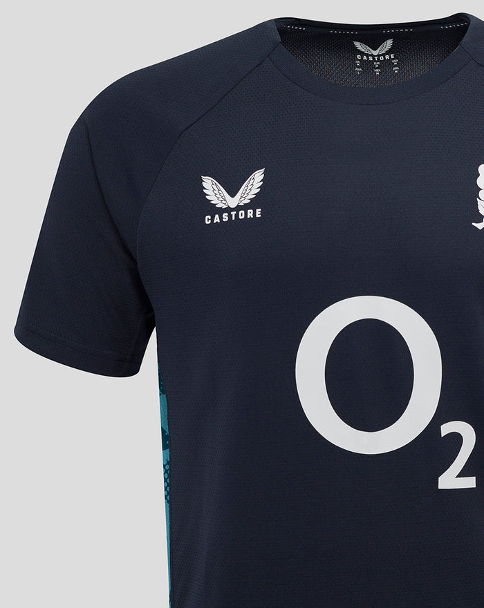 Close-up of front of navy England Rugby T shirt showing large O2 logo across center with Castore logo and rose crest on the chest.